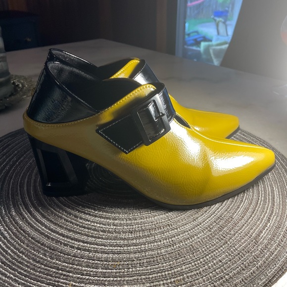 Olive low-cut booties - Picture 4 of 8